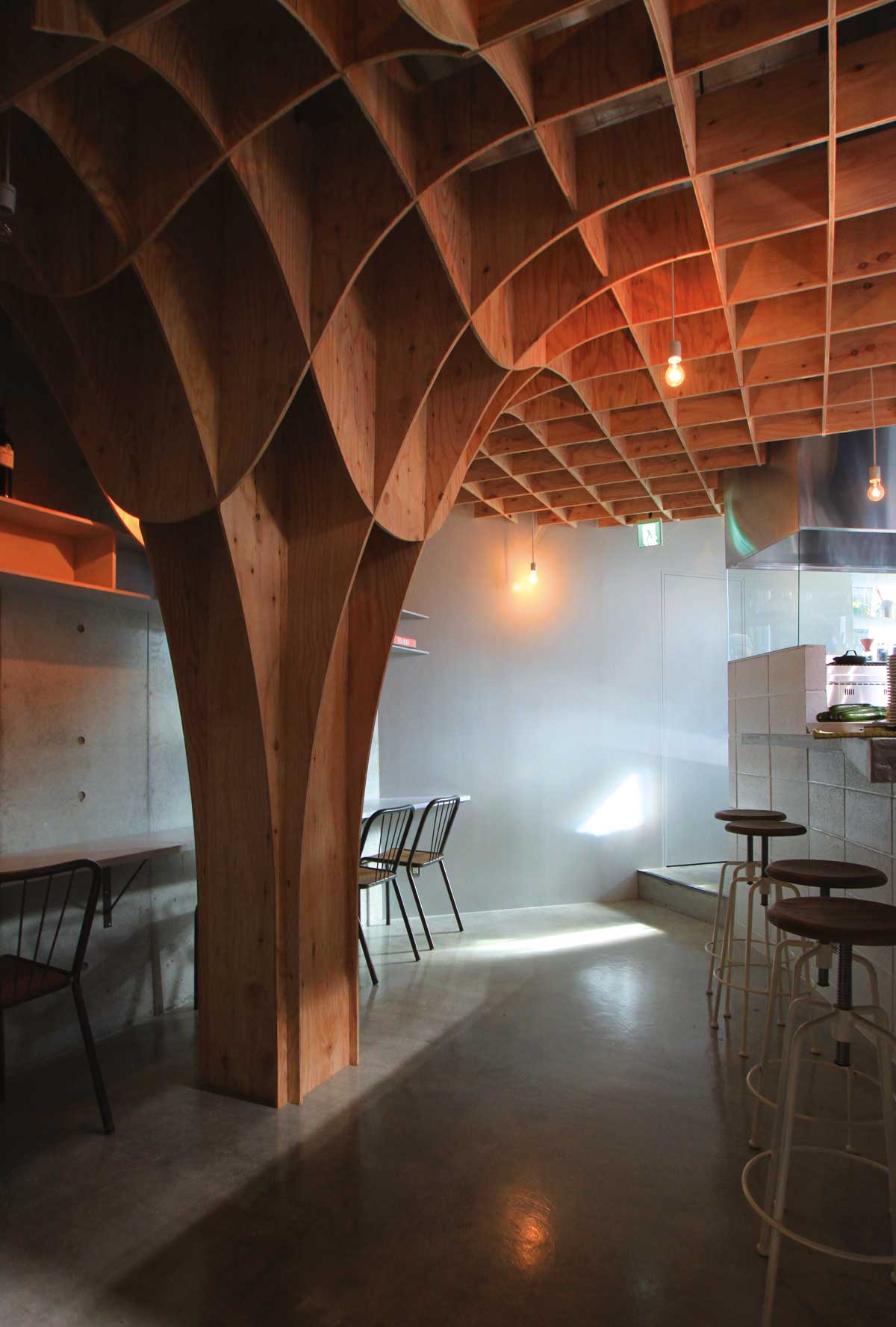 群馬県太田市の設計事務所がつくる埼玉県の飲食店ハナファームキッチン目黒